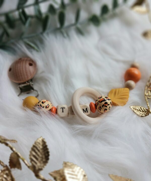 Schnullerkette gelb, orange, Leoprint
